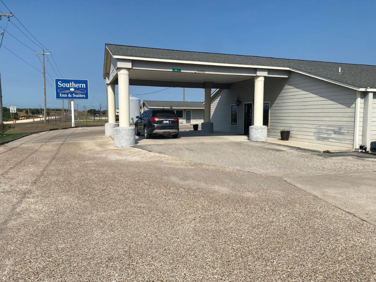 Southern Inns And Suites Now Offering Rv Spaces For Rent Yorktown Εξωτερικό φωτογραφία